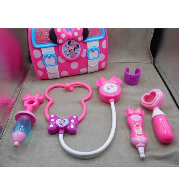 Disney Jr. Minnie Mouse Bow-Care Doctor Bag Set Just Play 2020 - Picture 3 of 12